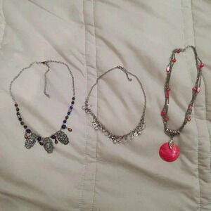 #39 set of 3 necklaces shell beaded pearl dangle filigree pendant